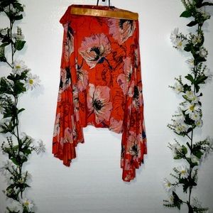 FREE PEOPLE- Bell Sleeve Floral Off The Shoulder